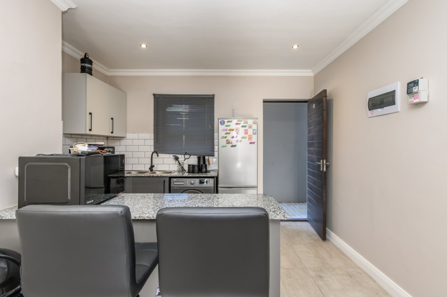 2 Bedroom Property for Sale in Sherwood Eastern Cape